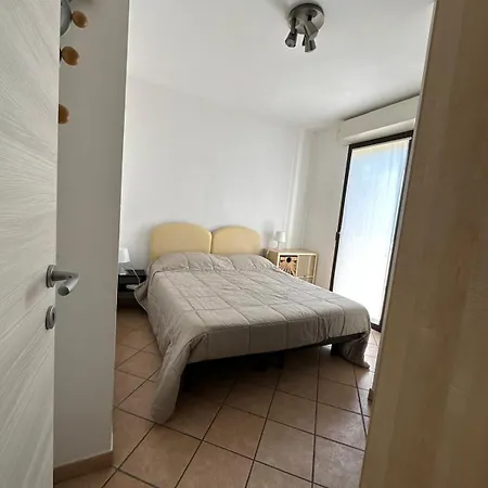 Ottoemezzo Int 7 Apartment